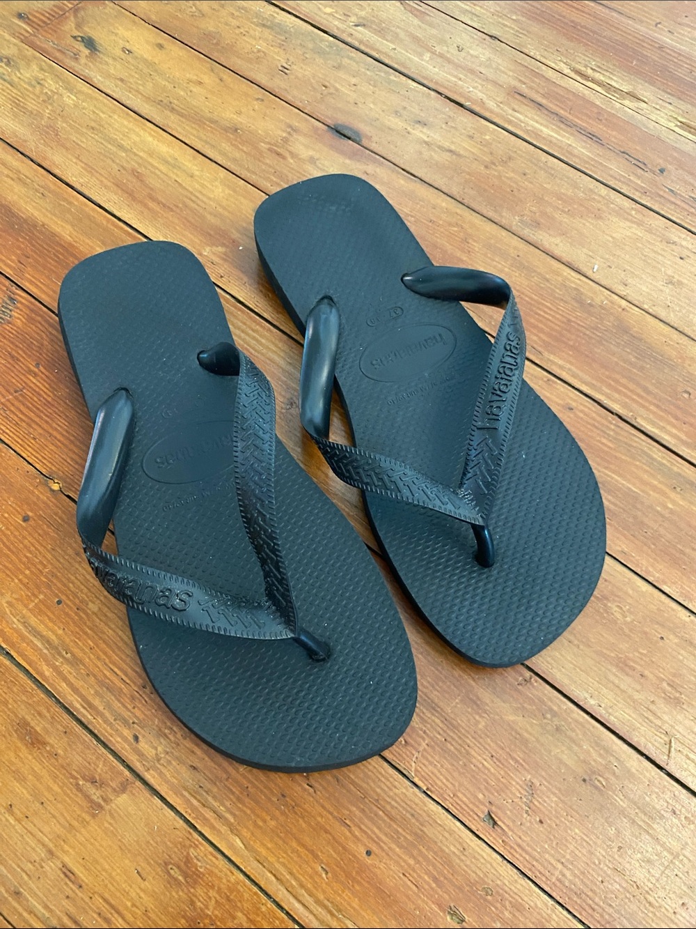 Havaianas Black Classic Flip Flops Size 7 Women’s